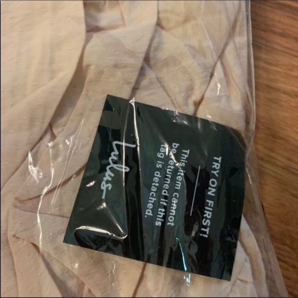 Lulu’s Present Moment Blush Pink Bow Front Tiered Maxi Dress Size Medium NWT - Picture 11 of 12